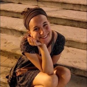 Meet your Posher, Nina